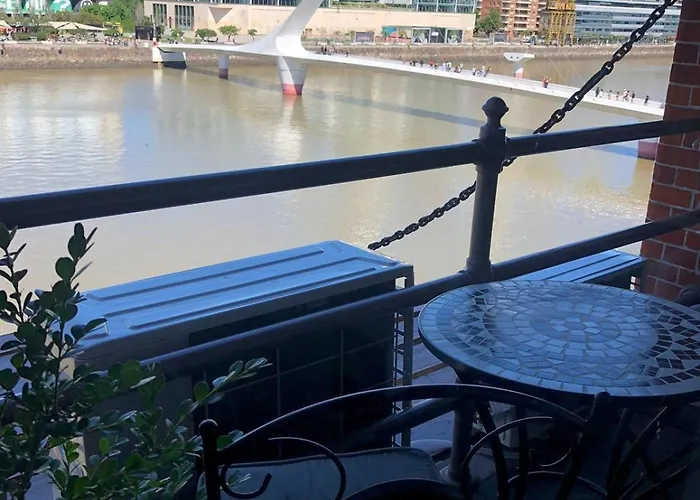Puente De La Mujer
